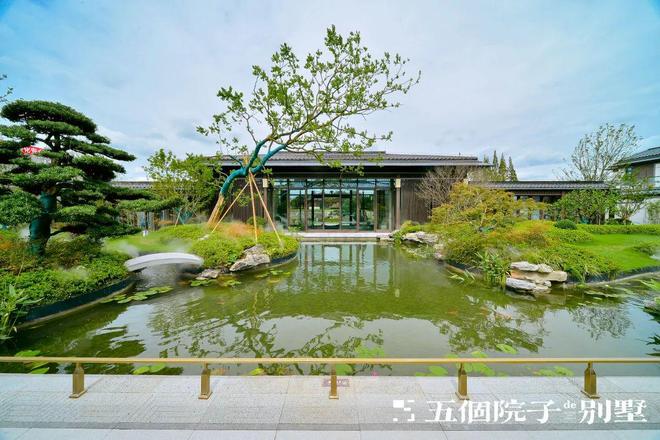 上海热搜豪宅！︎五个院子的别墅官方售楼处发布理想居住新境